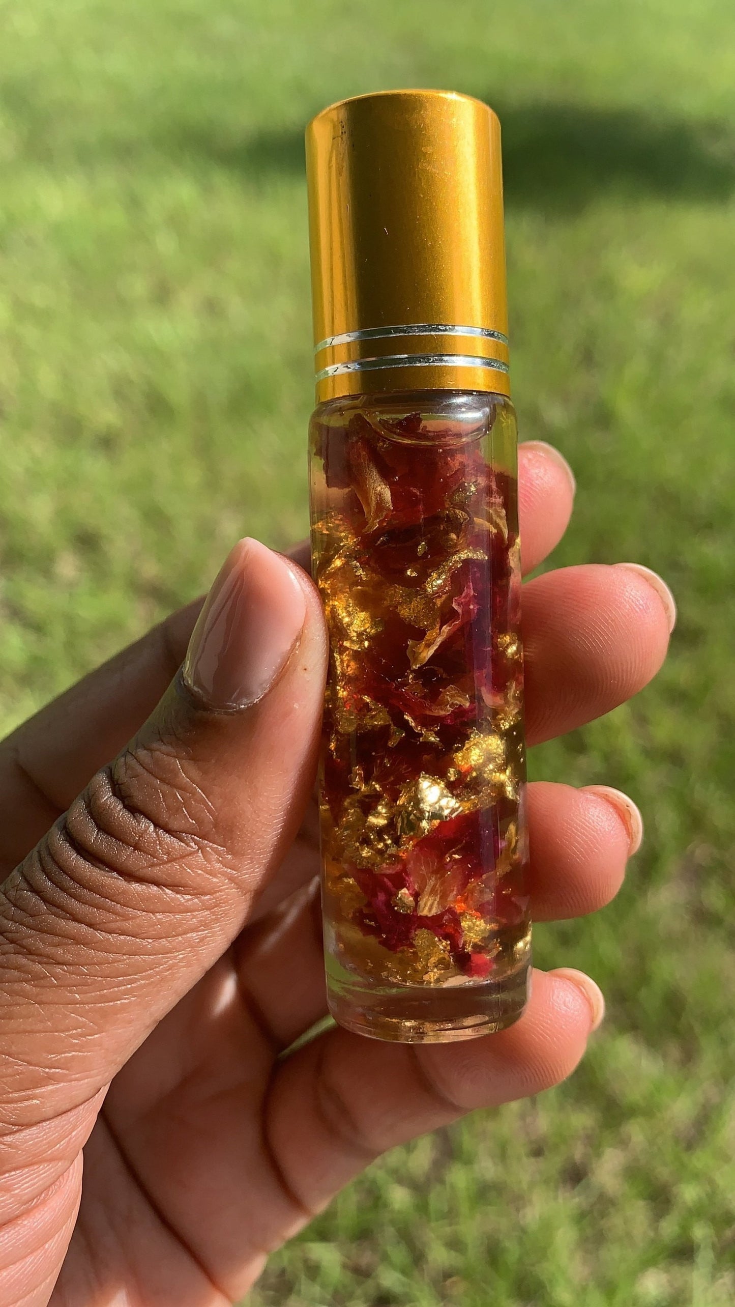 24K Hydrating Rose-Infused Lip Oil